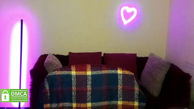 Muse kitty jenia online show from 11/21/25, 06:29