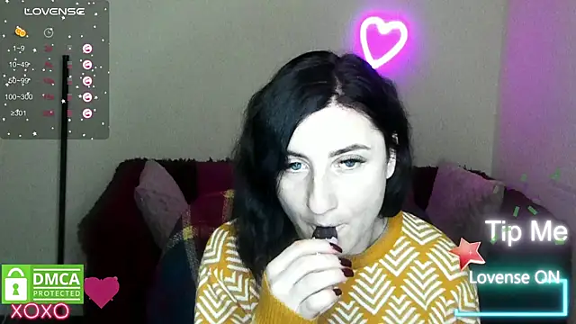 Muse kitty jenia online show from 11/17/25, 12:31