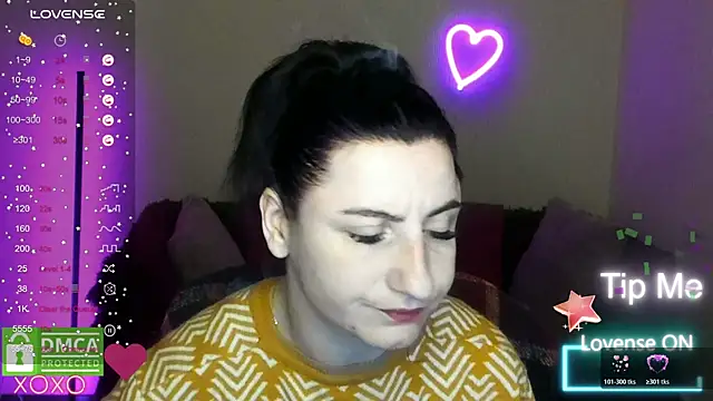 Muse kitty jenia online show from 11/19/25, 06:30