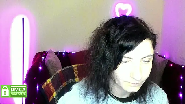 Muse kitty jenia online show from 12/15/25, 06:25