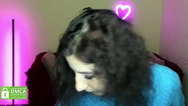 Muse kitty jenia online show from 11/11/25, 06:25