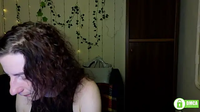 Muse kitty jenia online show from 09/14/25, 05:19