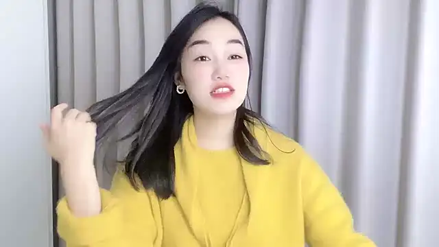 cloud8822 online show from 11/03/25, 05:12