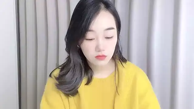 cloud8822 online show from 11/12/25, 02:48