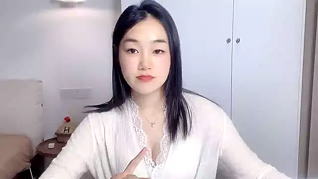 cloud8822 online show from 04/22/26, 02:02