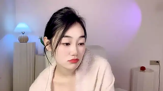 cloud8822 online show from 03/05/25, 02:45