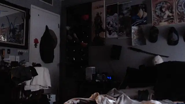 eavestease1 online show from 03/08/26, 10:13