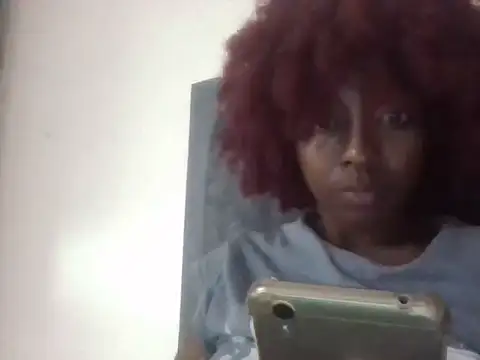 Snapshot of Sexxy_bre chatting on 10/06/25, 06:19 Sexxy bre online show from 10/06/25, 06:19