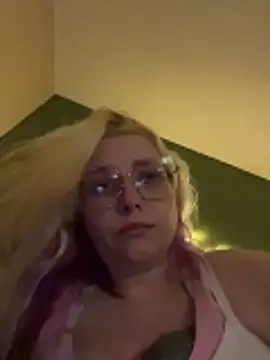 Lalalynn online show from 02/22/26, 10:17