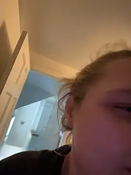 Lalalynn online show from 05/12/26, 06:58