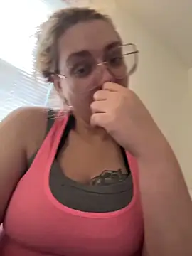 Lalalynn online show from 04/23/26, 05:47