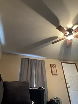 Lalalynn online show from 01/12/26, 06:15