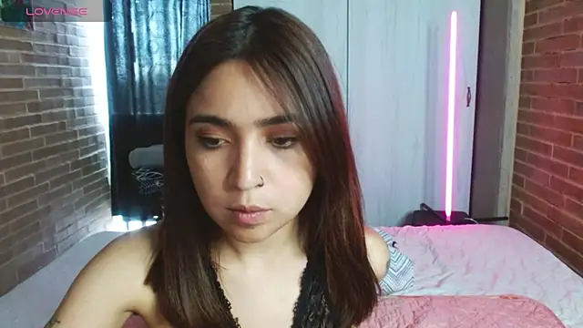 helenacyruss online show from 09/23/25, 06:48