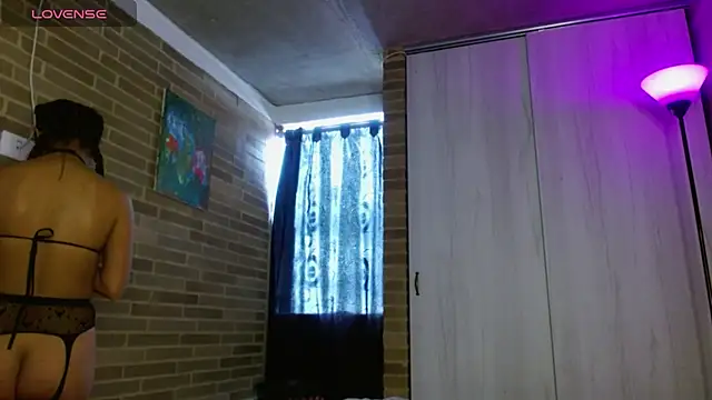 helenacyruss online show from 10/08/25, 07:03
