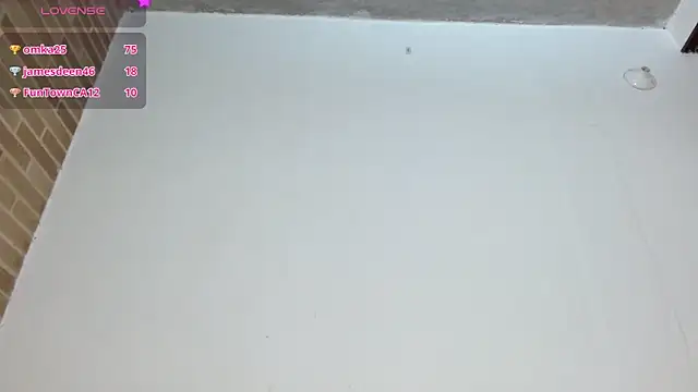 helenacyruss online show from 12/14/24, 02:55