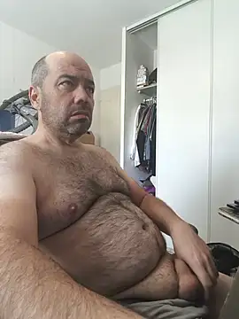 Snapshot of veryverybigdick45 chatting on 06/10/26, 10:16 veryverybigdick45 online show from 06/10/26, 10:16