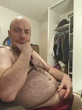Snapshot of veryverybigdick45 chatting on 05/30/26, 10:48 veryverybigdick45 online show from 05/30/26, 10:48