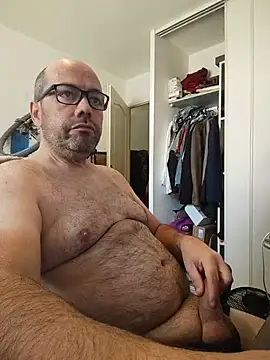 Snapshot of veryverybigdick45 chatting on 06/23/26, 10:13 veryverybigdick45 online show from 06/23/26, 10:13