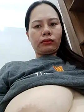 Baby-ladyass20 online show from 06/05/26, 01:43