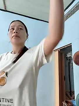 Baby-ladyass20 online show from 11/05/25, 02:25