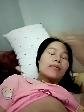 Baby-ladyass20 online show from 03/18/25, 10:04