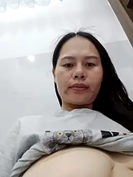 Baby-ladyass20 online show from 04/15/26, 05:24