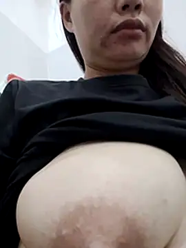 Baby-ladyass20 online show from 05/06/26, 02:15