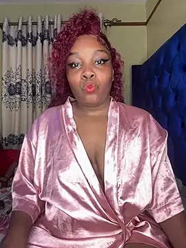 Queenshaz01 online show from 06/05/26, 10:37