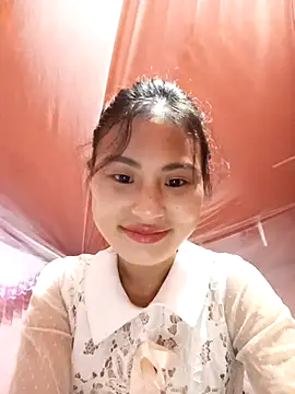 Snapshot of trieungoclnt chatting on 11/04/25, 03:21 trieungoclnt online show from 11/04/25, 03:21