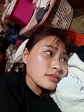 trieungoclnt online show from 03/19/26, 02:17