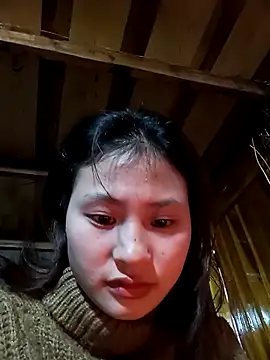 Snapshot of trieungoclnt chatting on 02/16/25, 09:15 trieungoclnt online show from 02/16/25, 09:15