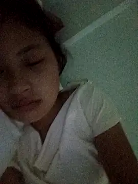 Snapshot of trieungoclnt chatting on 10/04/25, 07:48 trieungoclnt online show from 10/04/25, 07:48