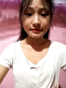 Snapshot of trieungoclnt chatting on 10/16/25, 03:04 trieungoclnt online show from 10/16/25, 03:04