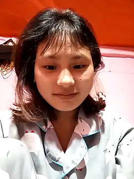 Snapshot of trieungoclnt chatting on 02/19/25, 04:22 trieungoclnt online show from 02/19/25, 04:22