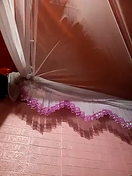 Snapshot of trieungoclnt chatting on 11/11/25, 03:12 trieungoclnt online show from 11/11/25, 03:12