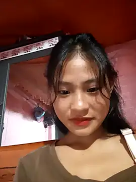 Snapshot of trieungoclnt chatting on 09/21/25, 04:28 trieungoclnt online show from 09/21/25, 04:28