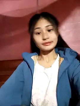 Snapshot of trieungoclnt chatting on 11/27/25, 03:51 trieungoclnt online show from 11/27/25, 03:51