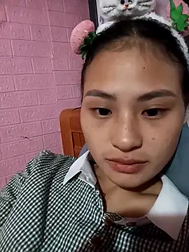 Snapshot of trieungoclnt chatting on 11/05/25, 02:42 trieungoclnt online show from 11/05/25, 02:42