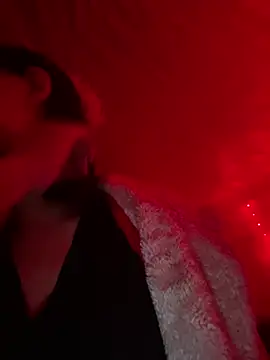 trieungoclnt online show from 02/22/26, 06:27