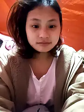 Snapshot of trieungoclnt chatting on 02/08/25, 05:18 trieungoclnt online show from 02/08/25, 05:18