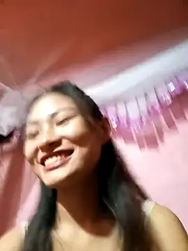 Snapshot of trieungoclnt chatting on 11/10/25, 06:18 trieungoclnt online show from 11/10/25, 06:18