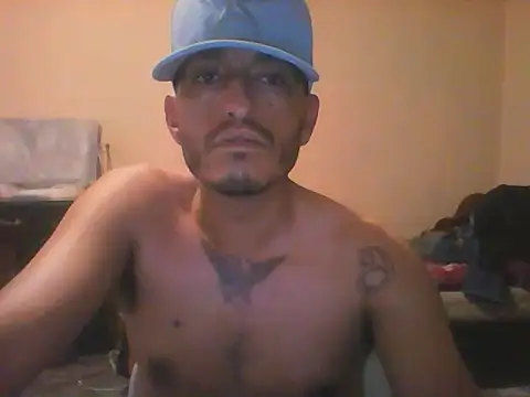 Snapshot of sucxio chatting on 10/23/25, 11:36 sucxio online show from 10/23/25, 11:36