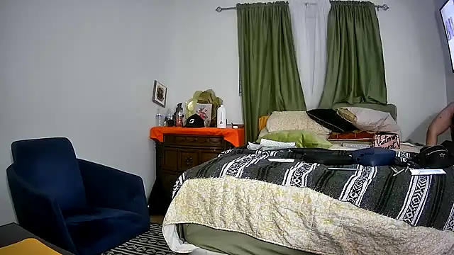 JooveyRose online show from 09/26/25, 01:34