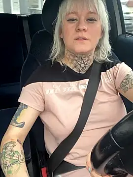 poussichienne online show from 01/14/26, 02:09