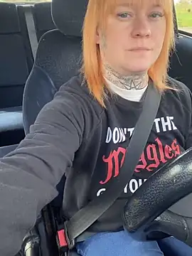 poussichienne online show from 03/27/26, 11:22