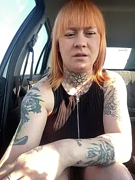 poussichienne online show from 03/22/26, 03:57