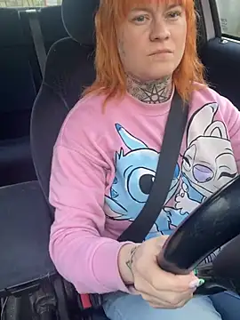 poussichienne online show from 03/12/26, 11:14