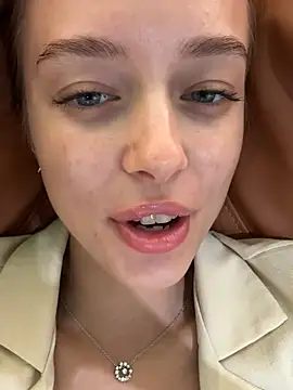 enjoy my beauty online show from 03/10/25, 07:33