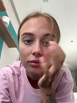 enjoy my beauty online show from 02/23/25, 04:39