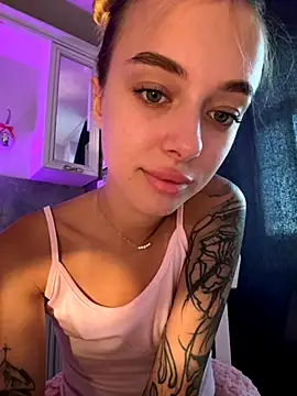 enjoy my beauty online show from 09/22/25, 05:57